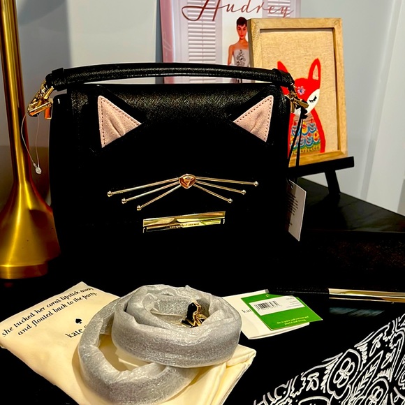 Top leather bag brands in India